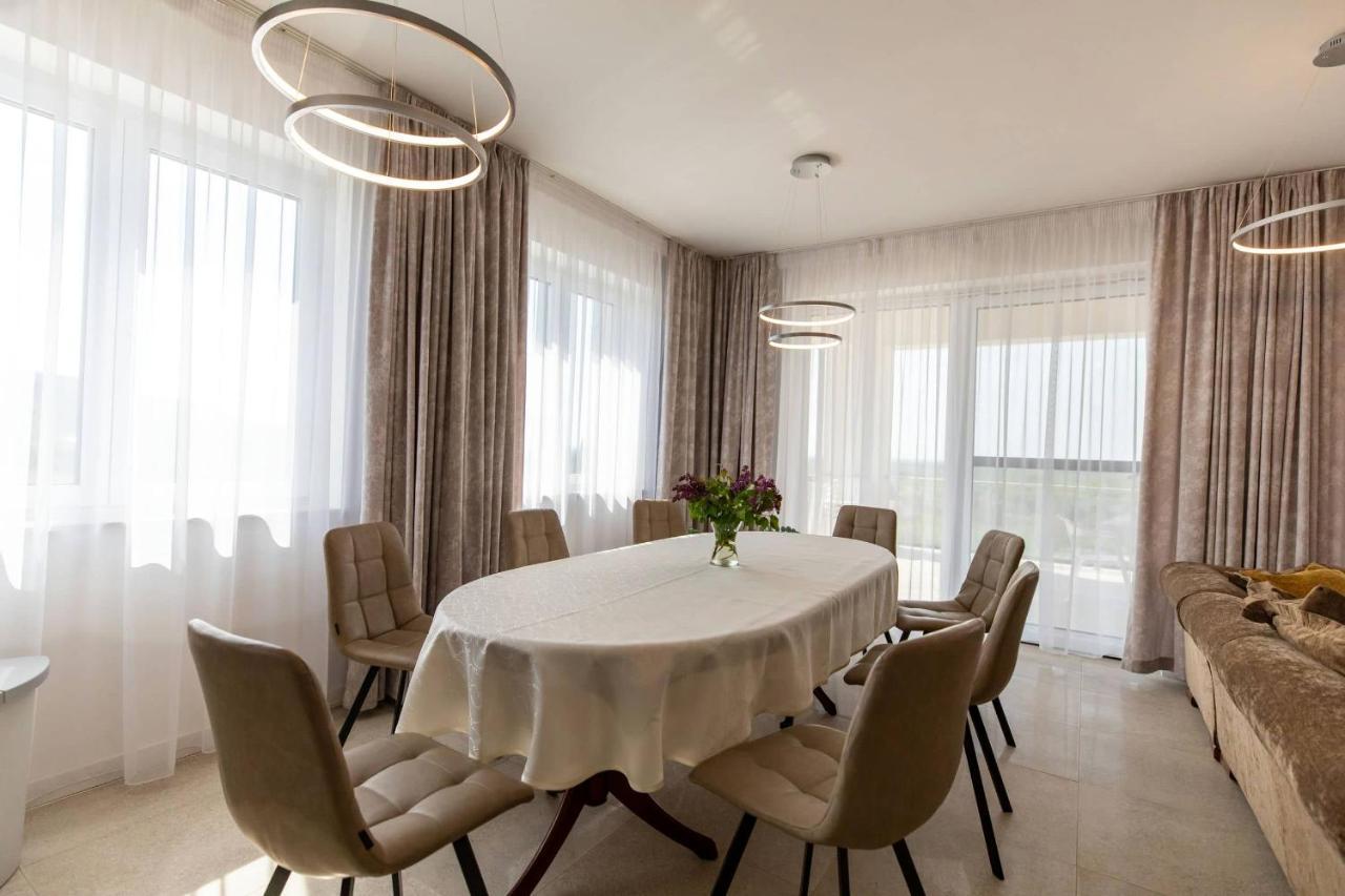 Aszuvilag Rezidencia With Sauna & Jacuzzi Legyesbenye ภายนอก รูปภาพ
