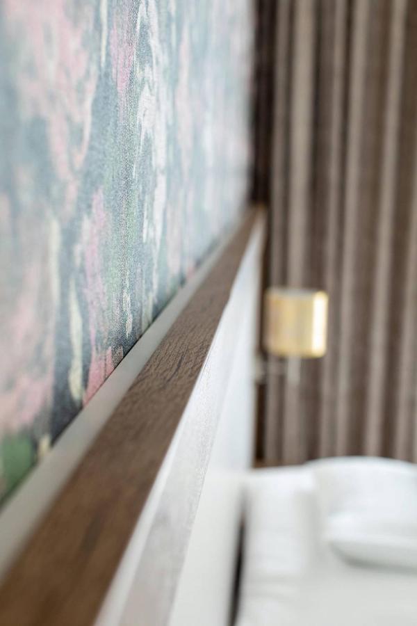 Aszuvilag Rezidencia With Sauna & Jacuzzi Legyesbenye ภายนอก รูปภาพ