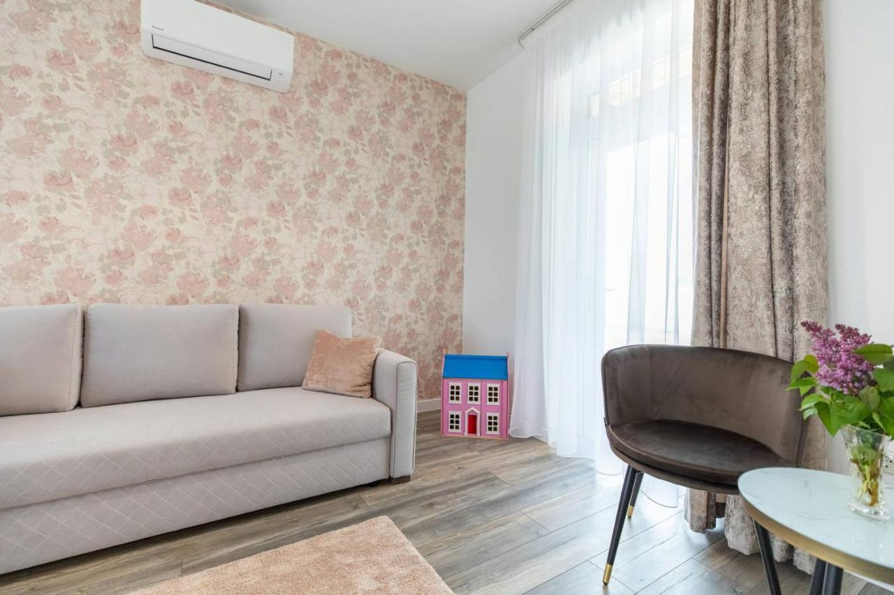 Aszuvilag Rezidencia With Sauna & Jacuzzi Legyesbenye ภายนอก รูปภาพ