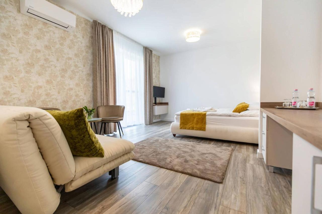 Aszuvilag Rezidencia With Sauna & Jacuzzi Legyesbenye ภายนอก รูปภาพ
